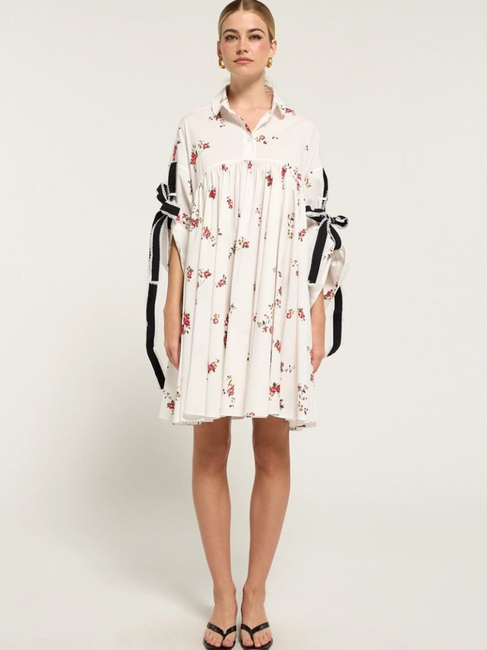 Marcelline Fiona Shirt Dress in White Floral Size Large Like New $525